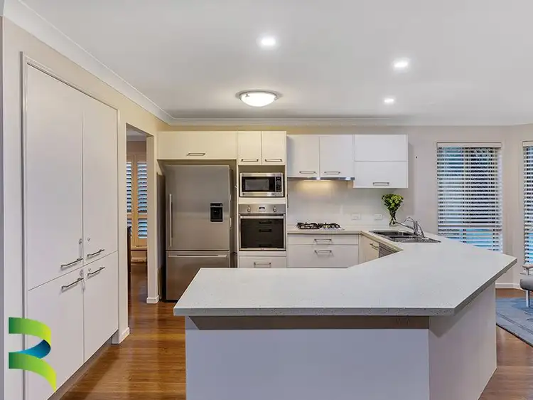Second view of Homely house listing, 11 Juniper Place, Carindale QLD 4152