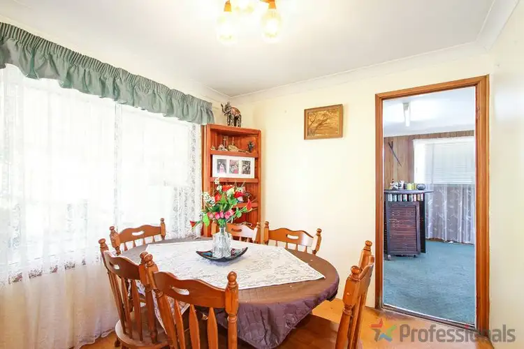 Sixth view of Homely house listing, 1 Howard Place, Armidale NSW 2350