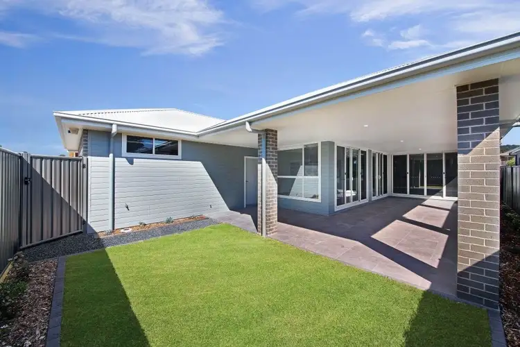 2/16 Berith Street, Umina Beach NSW 2257