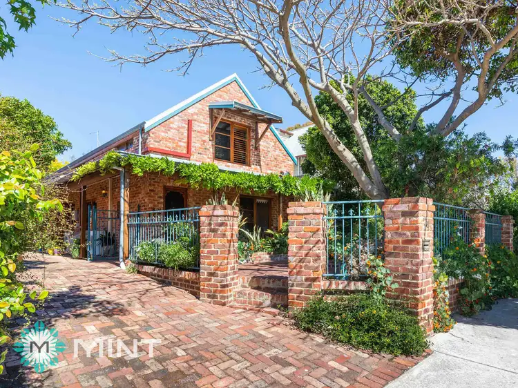 74 Sewell St, East Fremantle WA 6158