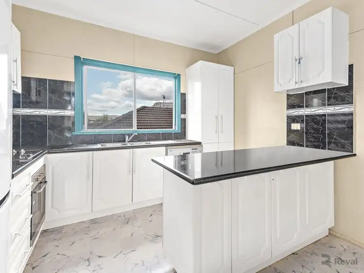 Fourth view of Homely house listing, 18 Lumley St, Upper Mount Gravatt QLD 4122