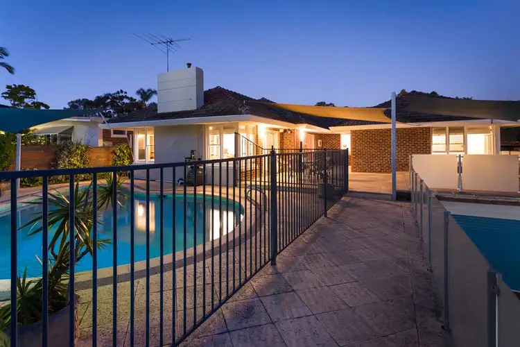 6 Donegal Road, Floreat WA 6014