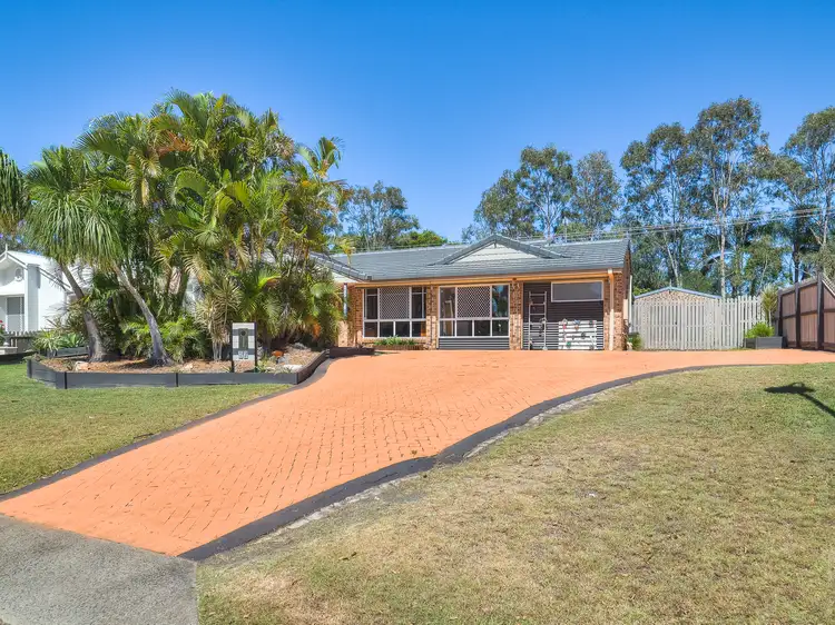 17 Whimbrel Grove, Eli Waters QLD 4655