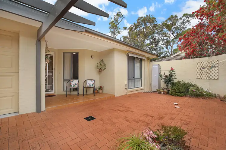 Main view of Homely villa listing, 5/135-139 Sutherland Road, Jannali NSW 2226