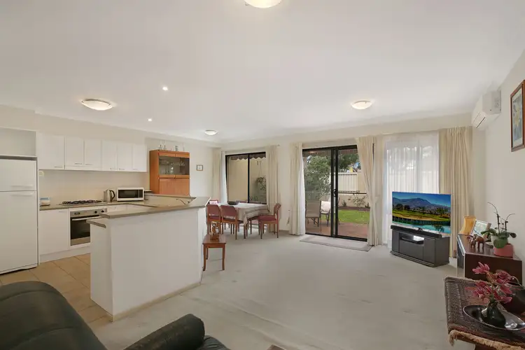 Third view of Homely villa listing, 5/135-139 Sutherland Road, Jannali NSW 2226