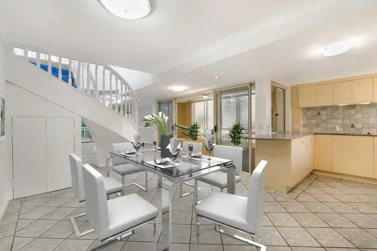 Fourth view of Homely unit listing, 3/23 Dunmore Terrace, Auchenflower QLD 4066