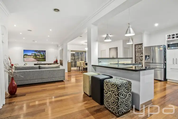 Sixth view of Homely house listing, 5 Sand Drift Walk, Sanctuary Lakes VIC 3030