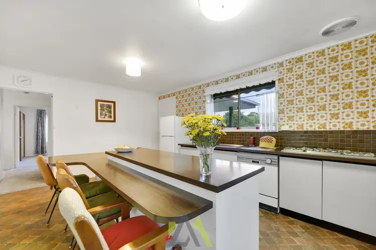 Fifth view of Homely house listing, 10 Lindrum Road, Frankston VIC 3199