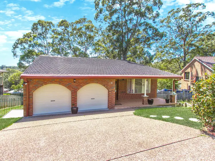 19 Narelle Close, Lisarow NSW 2250