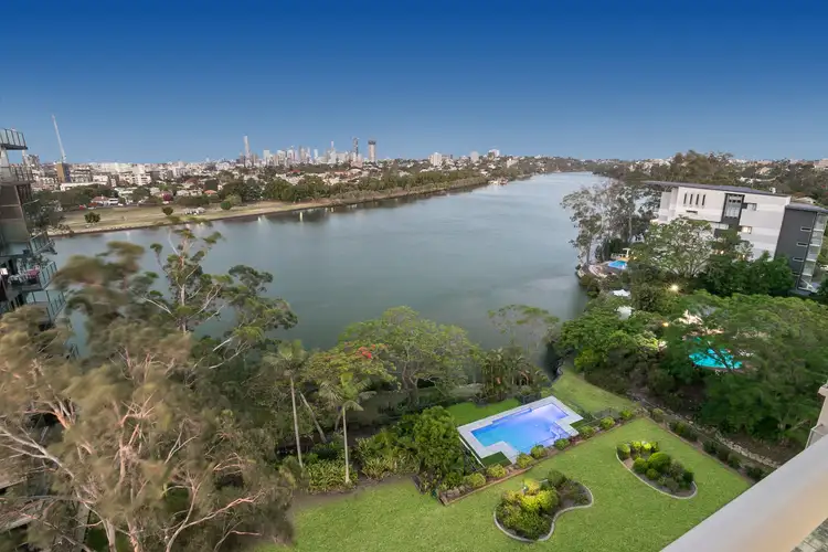 34/72 Sandford Street, St Lucia QLD 4067