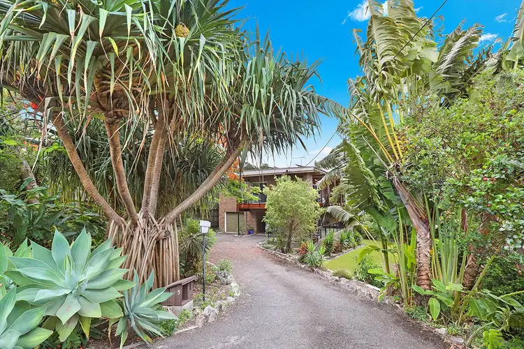 5 Lindsay Street, Alexandra Headland QLD 4572