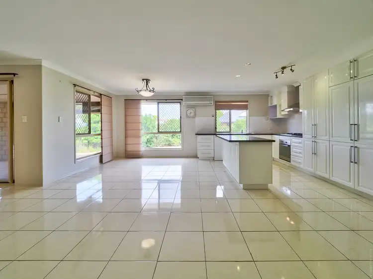 Second view of Homely house listing, 6 Whipbird Court, Urangan QLD 4655