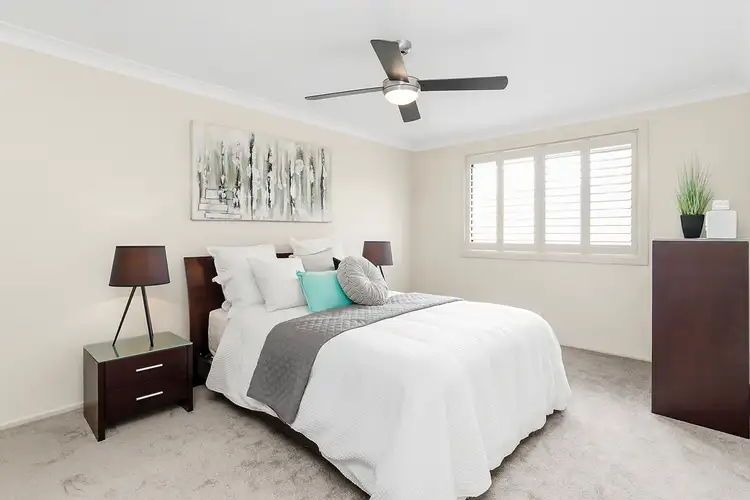 5 Nullabor Place, Yarrawarrah NSW 2233