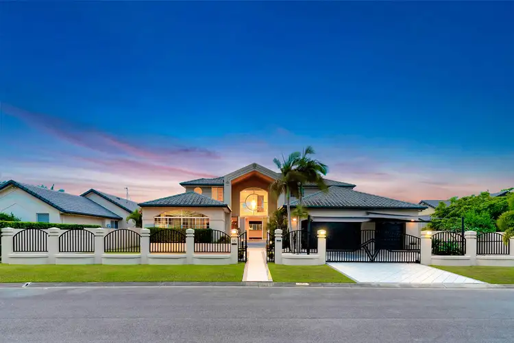 15 Kuranda Drive, Robina QLD 4226