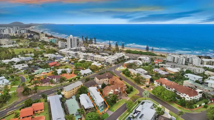 Third view of Homely semi-detached listing, 1/6 Camfield Street, Alexandra Headland QLD 4572