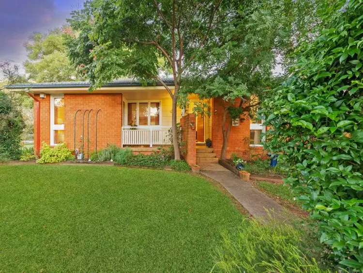 2 Town Street, Richmond NSW 2753