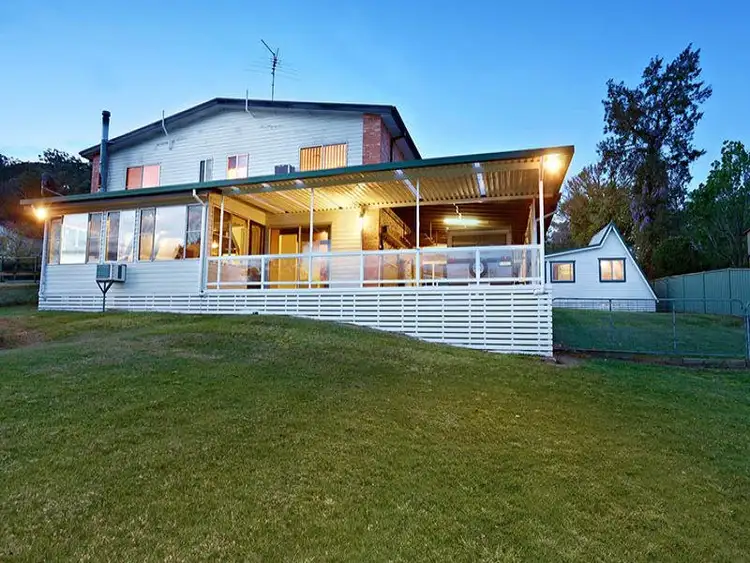 24 Holmes Drive, Lower Portland NSW 2756