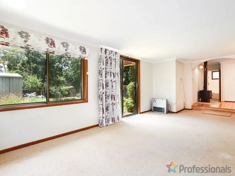 Sixth view of Homely house listing, 15 Judith Street, Armidale NSW 2350
