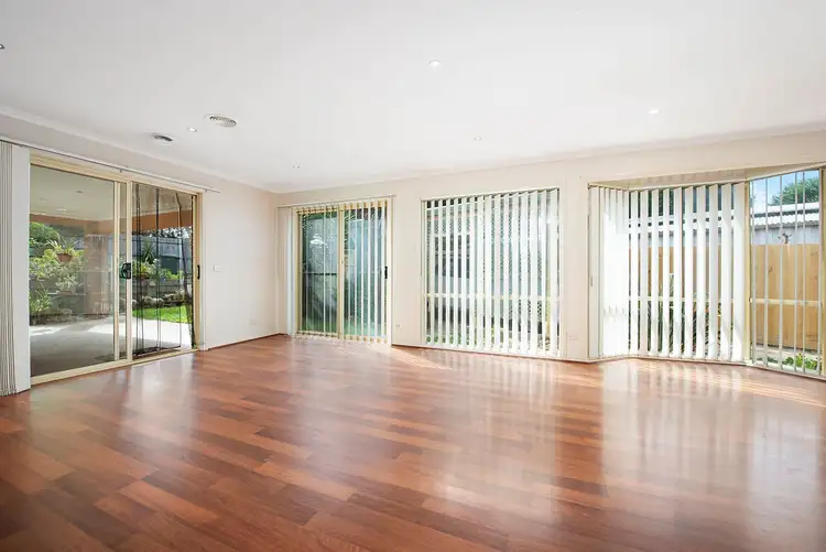 Second view of Homely house listing, 15 Landon Pl, Carrum Downs VIC 3201