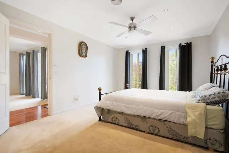 Sixth view of Homely house listing, 15 Landon Pl, Carrum Downs VIC 3201