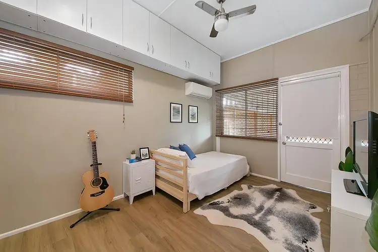 Fifth view of Homely house listing, 2 Durness St, Kenmore QLD 4069