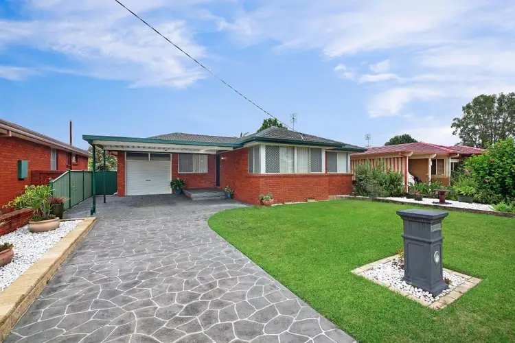 18 Daffodil Drive, Woy Woy NSW 2256