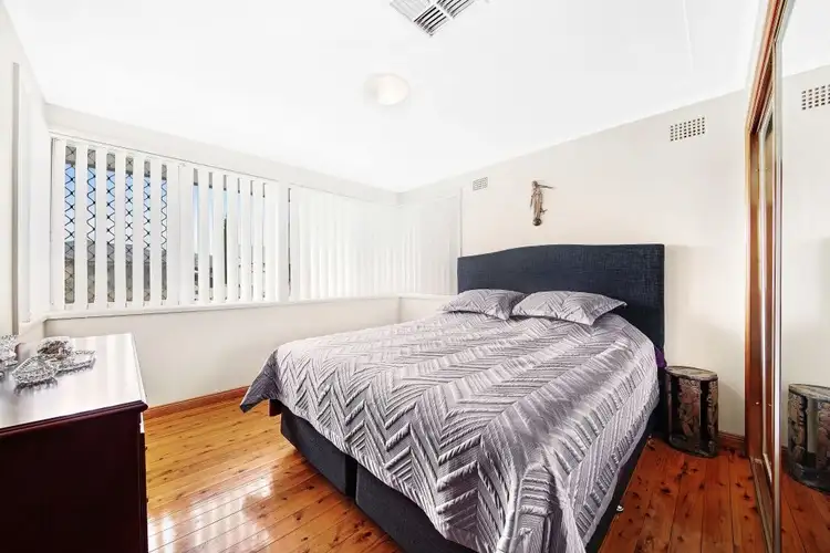 Fifth view of Homely house listing, 18 Daffodil Drive, Woy Woy NSW 2256