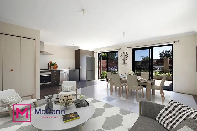 Third view of Homely house listing, 8/17 Luffman Crescent, Gilmore ACT 2905