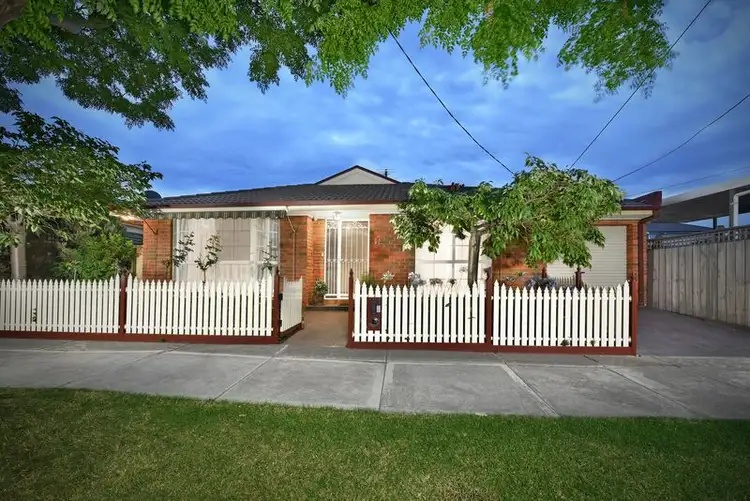 12 Albert Street, Niddrie VIC 3042