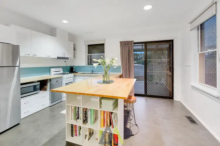49 Rosemary Crescent, Frankston North VIC 3200