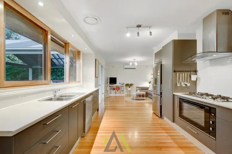 Second view of Homely house listing, 8 Oak Grove, Langwarrin VIC 3910