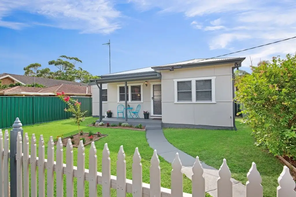 Main view of Homely house listing, 10 Angler Street, Woy Woy NSW 2256