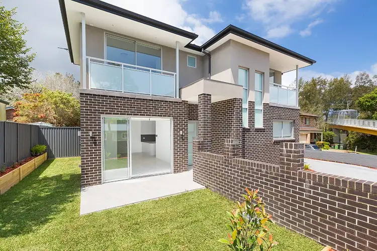 Main view of Homely townhouse listing, 1/96 Auburn Street, Sutherland NSW 2232