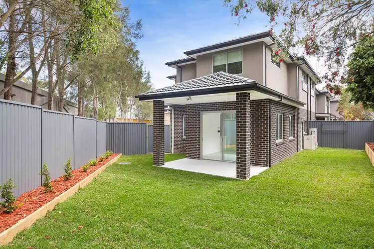 Main view of Homely townhouse listing, 5/96 Auburn Street, Sutherland NSW 2232