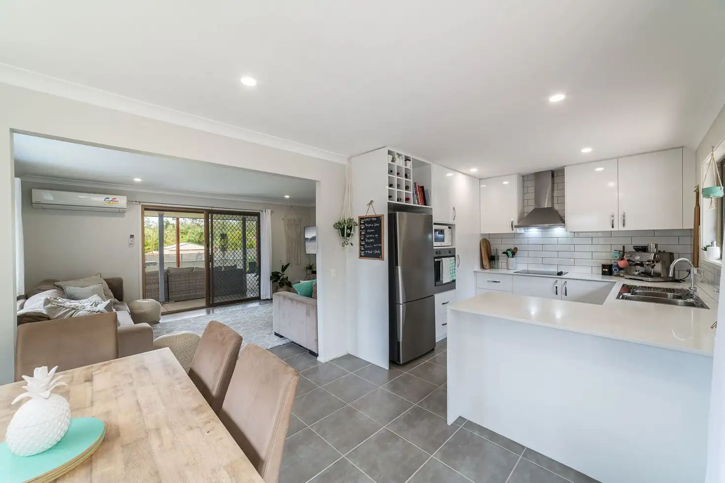 Main view of Homely house listing, 3 Moonbeam Parade, Mudgeeraba QLD 4213