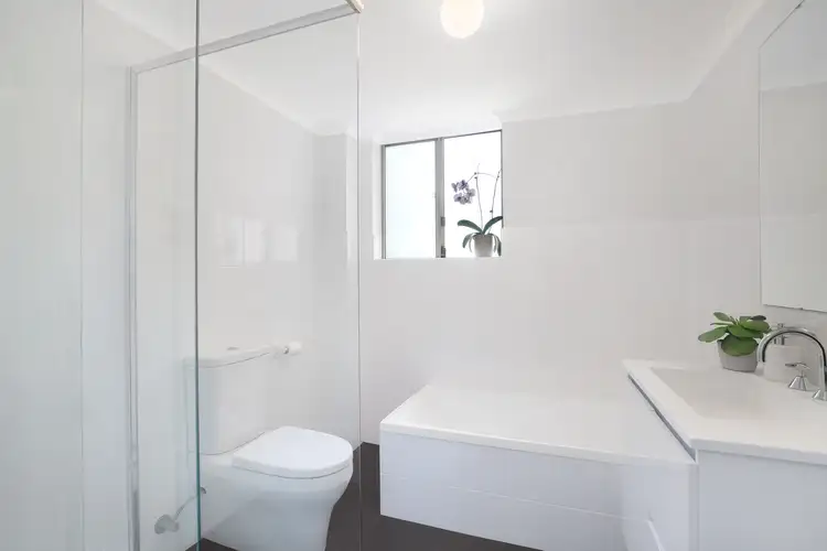 Sixth view of Homely unit listing, 25/514-520 President Avenue, Sutherland NSW 2232