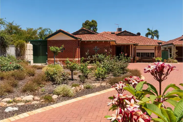 14 Riverview Rise, Wilson WA 6107