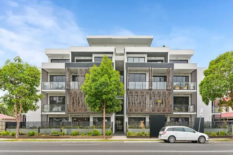 207/324 Pascoe Vale Road, Essendon VIC 3040