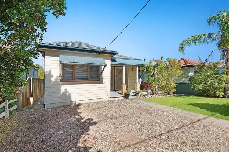 172 Trafalgar Avenue, Umina Beach NSW 2257