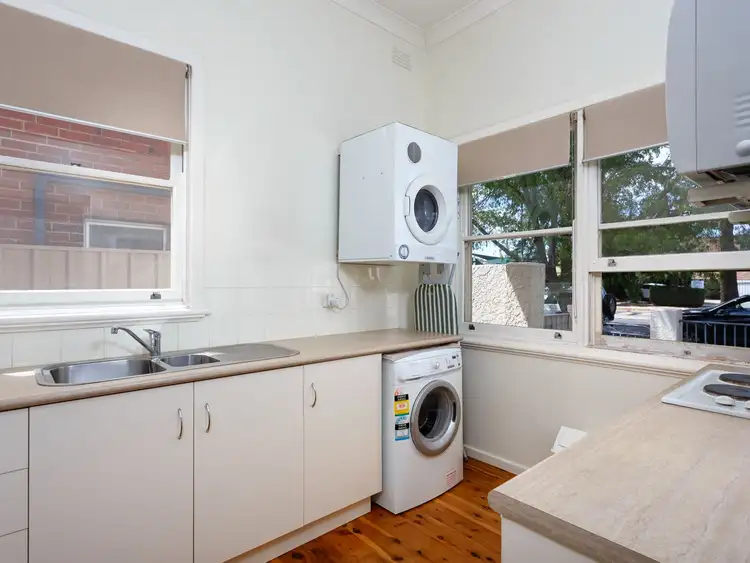 Third view of Homely block of units listing, 1-3/86 Peter Street, Wagga Wagga NSW 2650