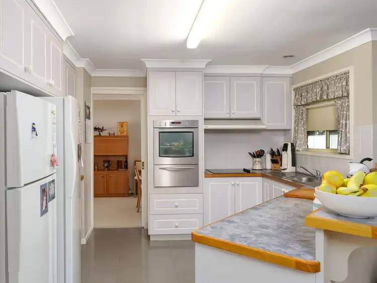 Second view of Homely house listing, 6 Condon Close, Ladysmith NSW 2652