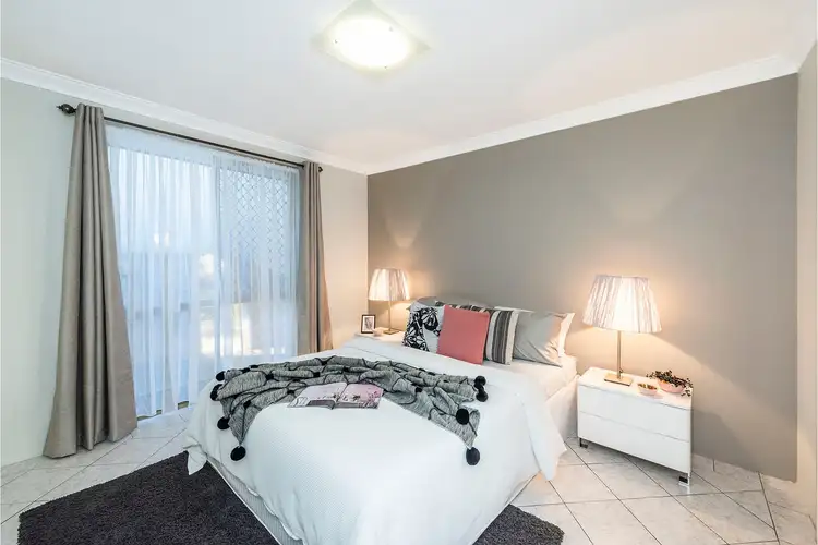 8 Bellbird Court, High Wycombe WA 6057