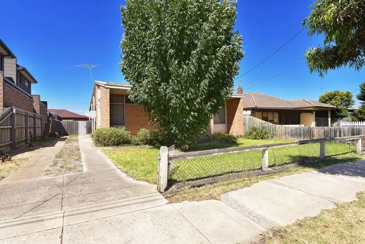 96 Bowes Avenue, Airport West VIC 3042