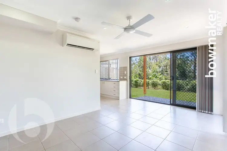 Fourth view of Homely semi-detached listing, 40 Bowerbird Crescent, Dakabin QLD 4503