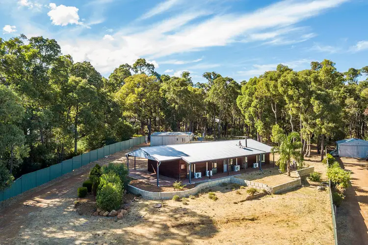 6 Meadow Lane, Parkerville WA 6081