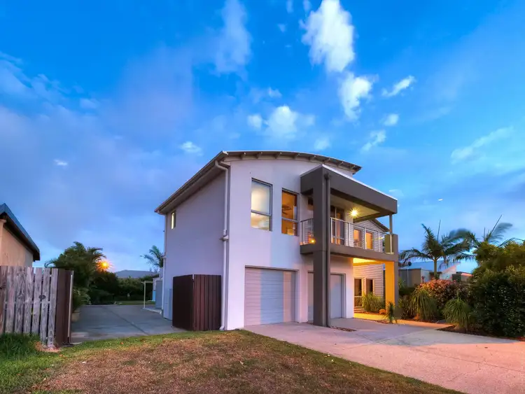 30 Magellan Circuit, Urraween QLD 4655