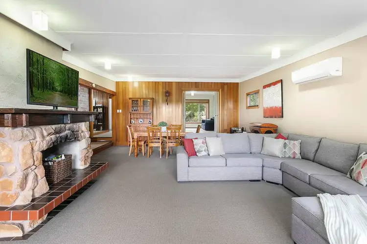 Second view of Homely house listing, 6 Bundanoon Road, Engadine NSW 2233