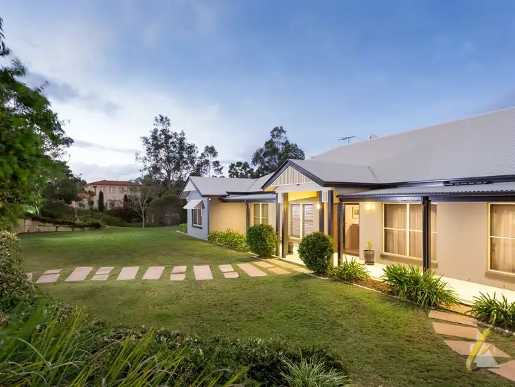 16 Triandra Place, Pullenvale QLD 4069