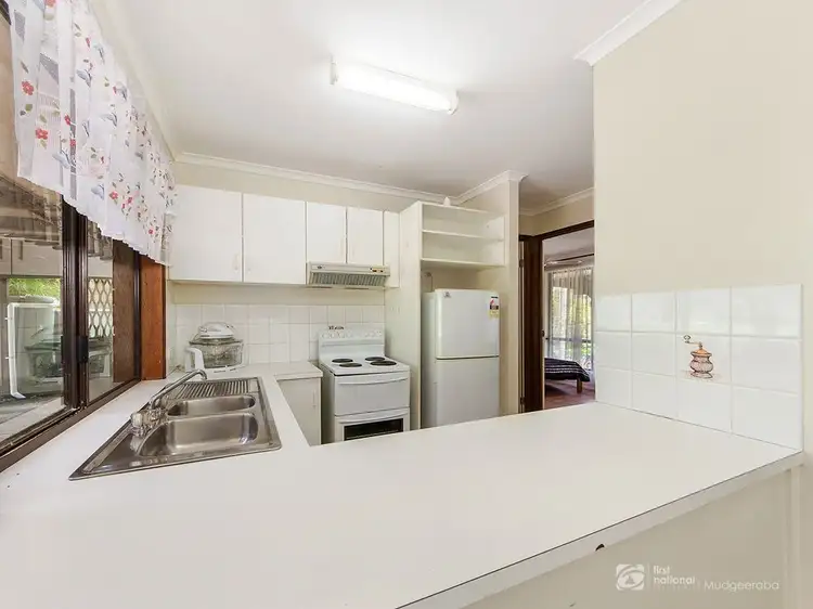 Second view of Homely house listing, 5 Cherokee Crescent, Mudgeeraba QLD 4213