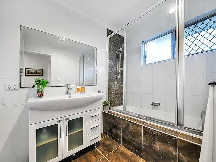 Seventh view of Homely house listing, 18 Meadowview Street, Tingalpa QLD 4173